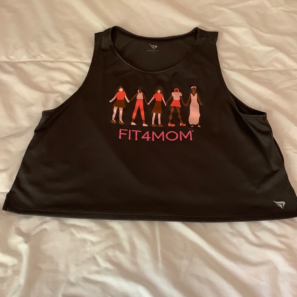 “FIT4MOM” crop tank with moms holding hands logo